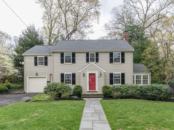 88 Lindbergh Ave, Needham, MA 02494