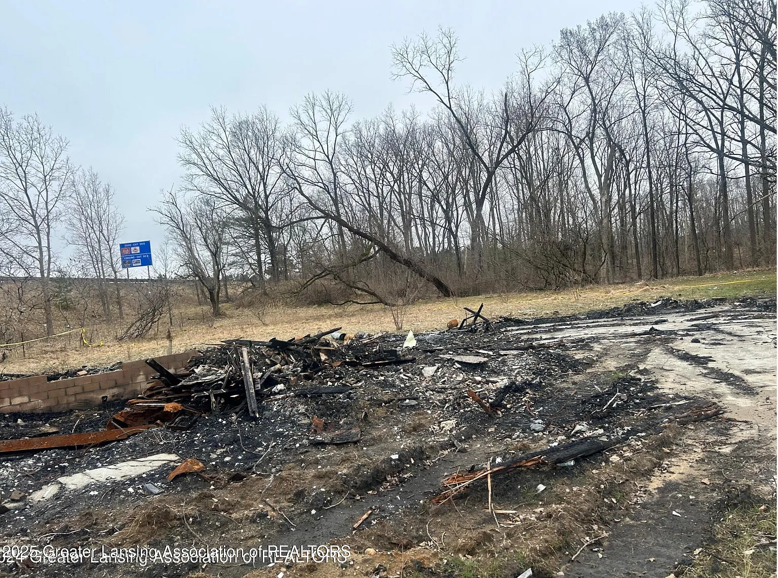 9975 Billwood Hwy photo 1