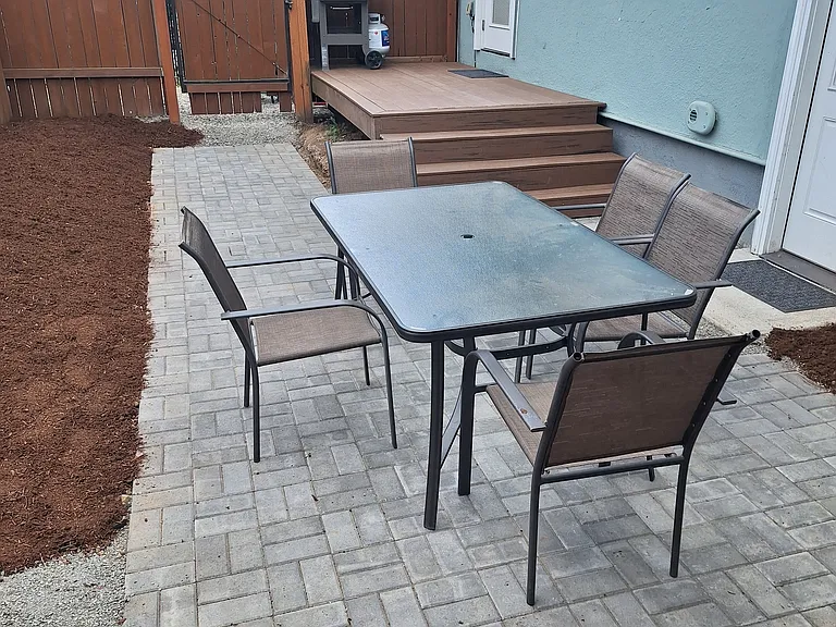 1220 NE 69th Ave — Photo 32