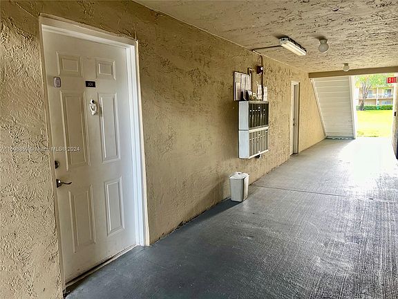5th image of 18820 NW 57th Ave APT 101