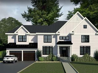 250 Elk Ave, New Rochelle, NY 10804