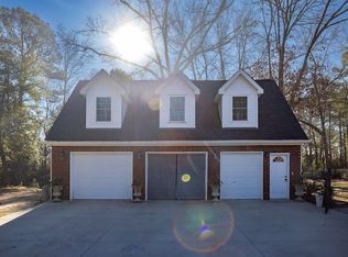 882 Club Ln, Sumter, SC 29154