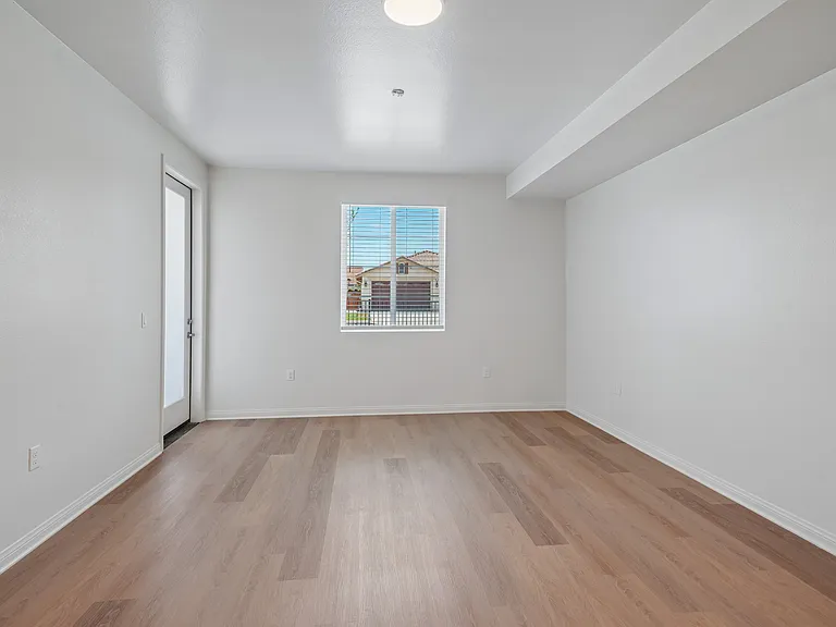 Gallery Park Apartments — Photo 25