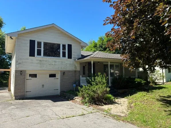 1231 Sunningdale Rd E, London, ON N5X 4B1