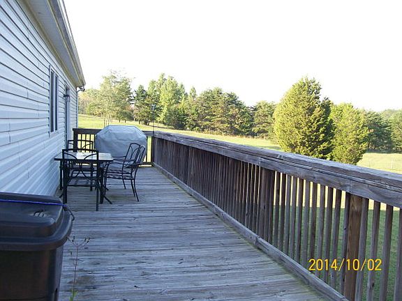 4th image of 389 Long Branch Ct