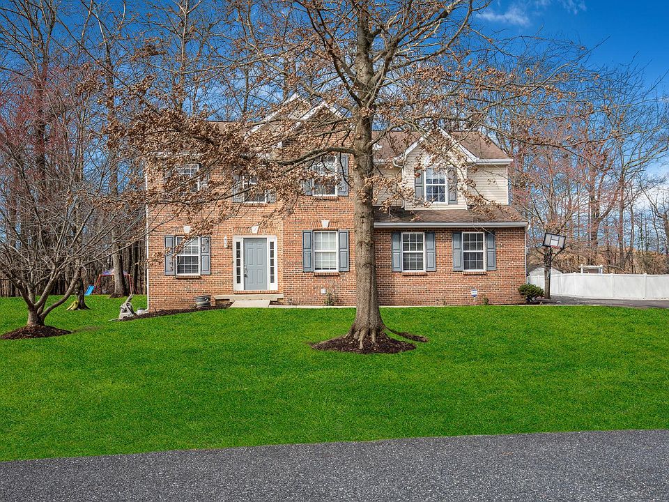 1st image of 7213 Arrowhead Dr