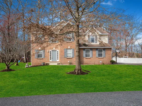 7213 Arrowhead Dr, Upper Marlboro, MD 20772