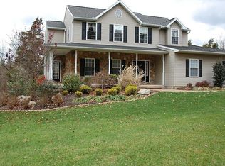 16 Hendricks Rd, Perkiomenville, PA 18074