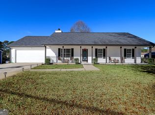 408 Bee Maxey Rd, Winder, GA 30680