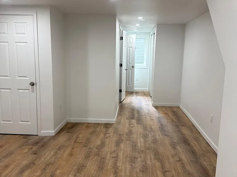 68 W Rockland St #1 — Photo 8