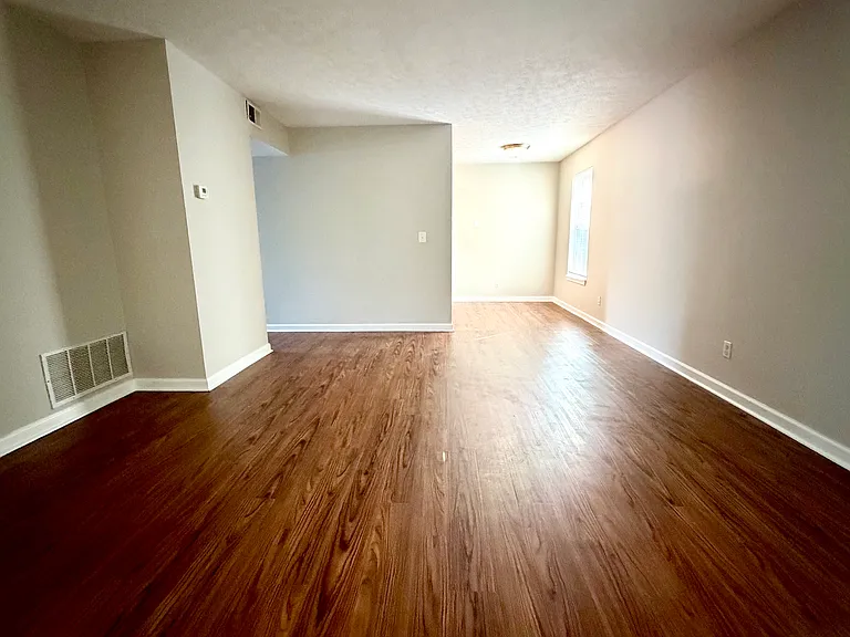 Scenic Valley Apartment Homes — Photo 2
