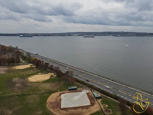 Sold by Dorsa Group | media 37