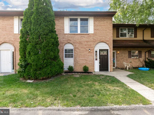207 La Cascata, Clementon, NJ 08021