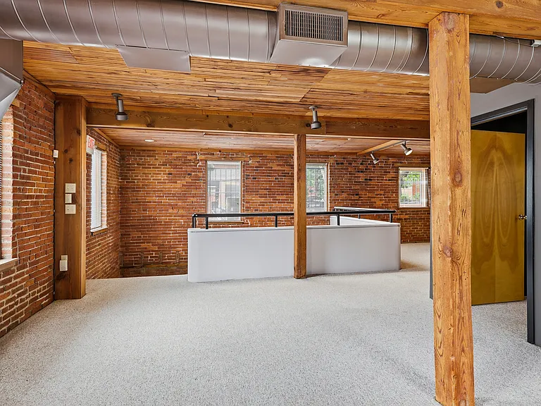 4400 Laclede Ave #3 — Photo 28