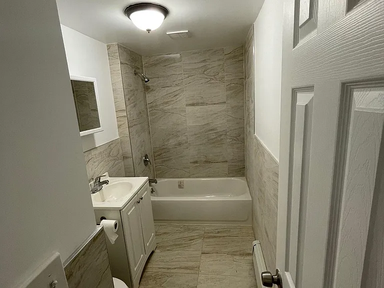 411 Prescott St #1 — Photo 1