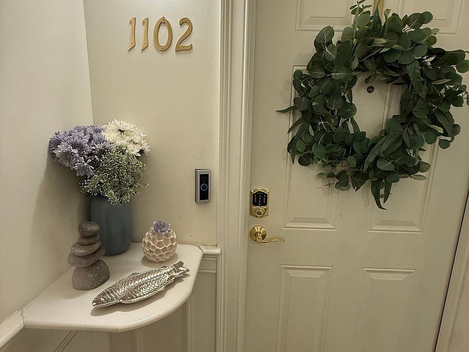 1st image of 1000 Davenport Ave Unit 1102