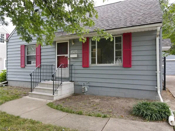 1525 Ohio Ave, Lorain, OH 44052