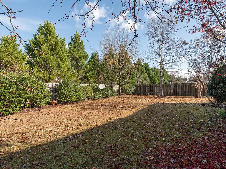 201 Pin Oak Ct — Photo 11