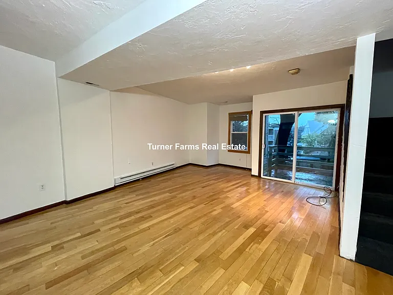 89 Sheridan St #1A — Photo 10