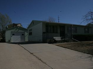 2210 Hoefer Ave, Rapid City, SD 57701