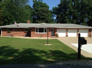 2247 N Lakeview Dr, Sullivan, IN