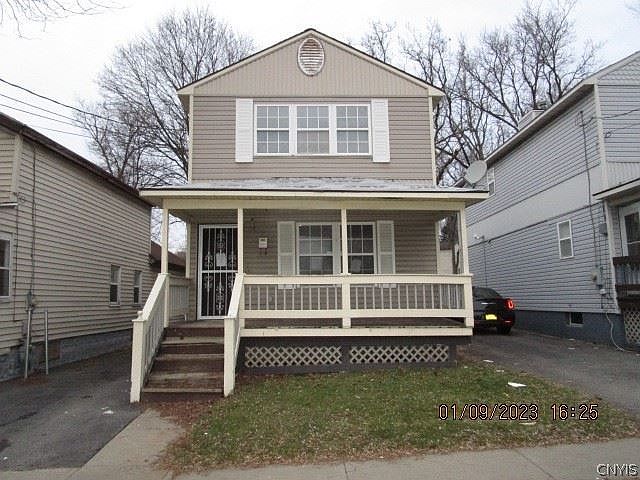 1st image of 621 Hawley Ave