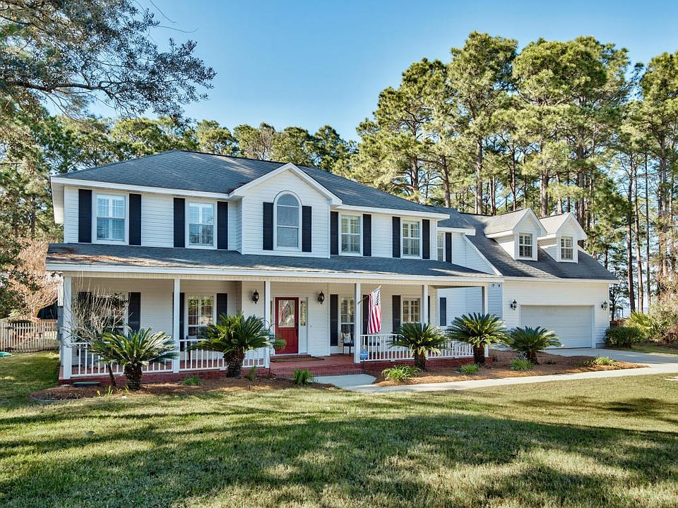 1667 W. Hewett Road - front