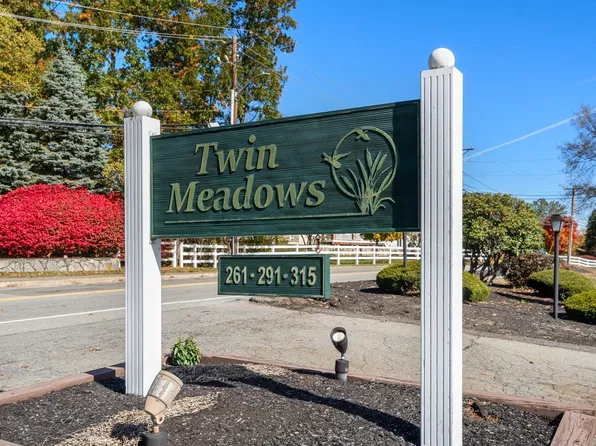 261 Broadway Rd Unit 26, Dracut, MA 01826