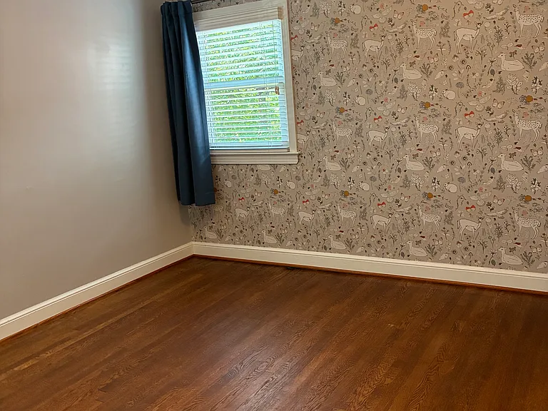 4308 E West Hwy — Photo 31