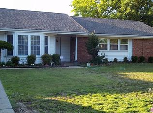 6869 E 57th St S, Tulsa, OK 74145