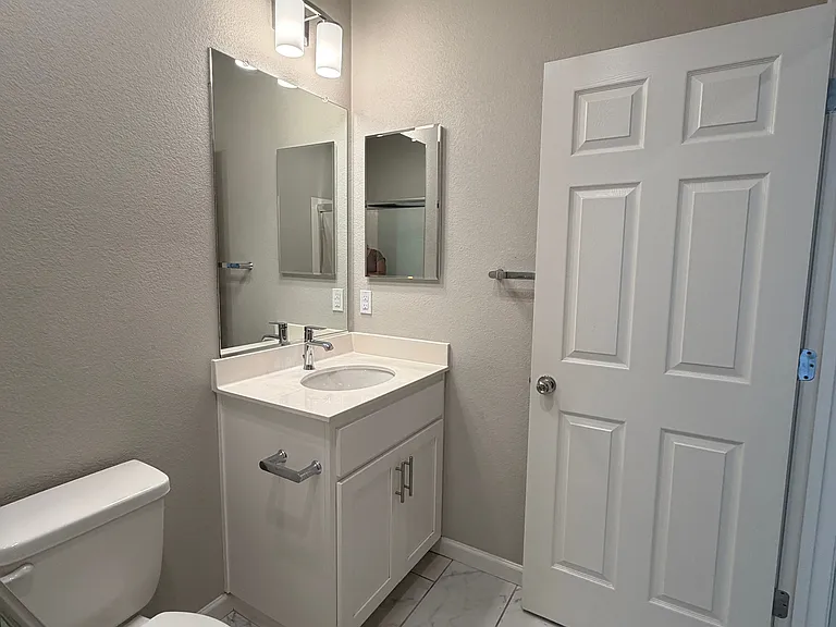 700 Apricot Cir — Photo 30