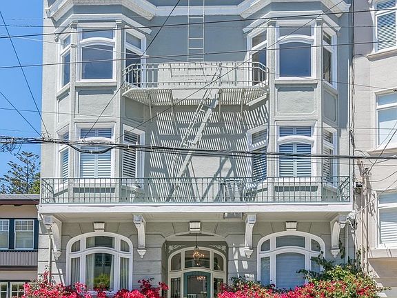 4th image of 2250 Green St APT 6