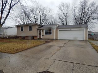 1415 Plantation Dr, Marion, OH