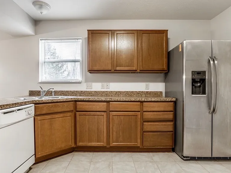8348 Sotheby Dr — Photo 5