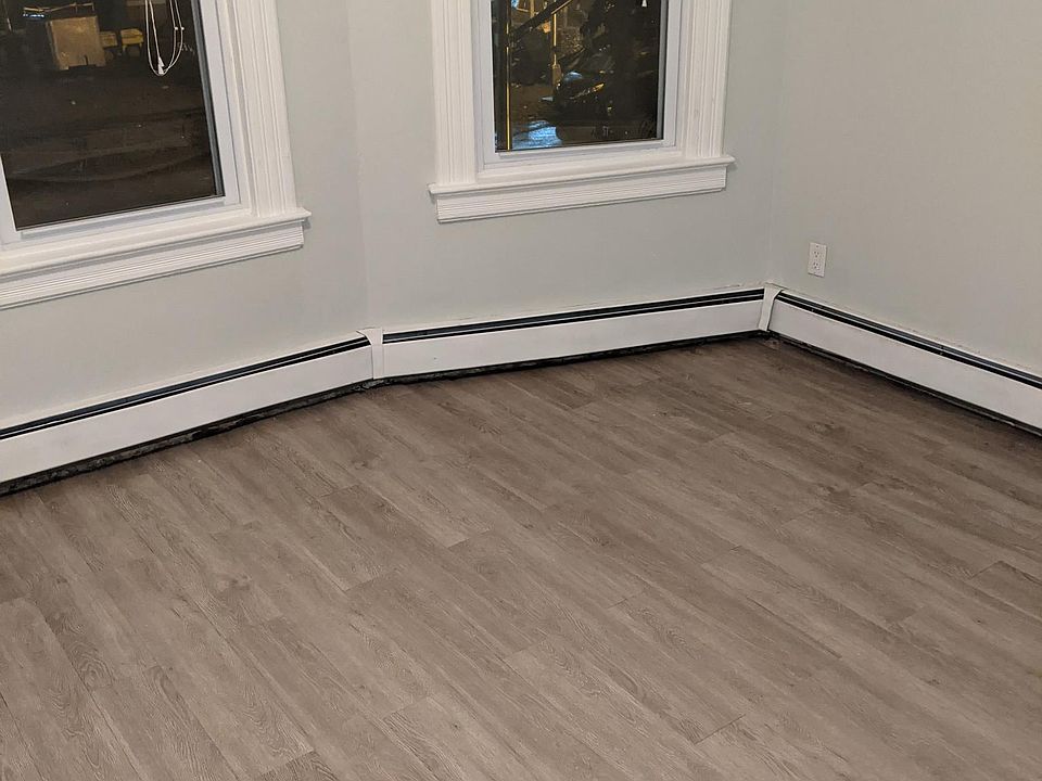 2nd image of 216 Brook Ave #2