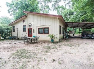 221 Falvey Ln, Cleveland, TX 77328