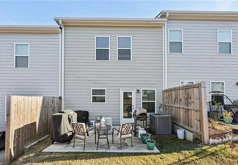 511 Ryan Ct #3 — Photo 34