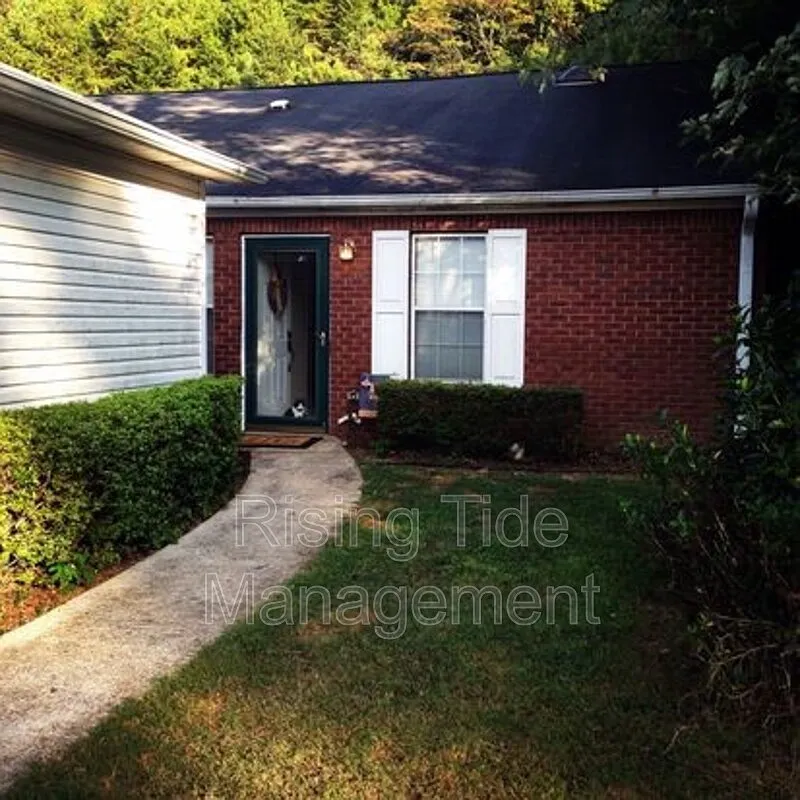 2 bed, 2.0 bath, 1066 sqft, $950 — Photo 1