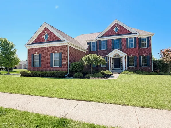 2535 Murphy Cir N, Carmel, IN 46074
