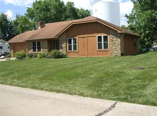 384 Pleasantview Blvd, Greenwood, IN 46142