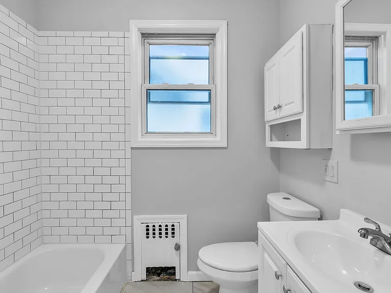 181 Jacoby St #2 — Photo 28