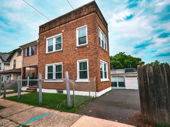 48 Salem St, Newark City, NJ 07106