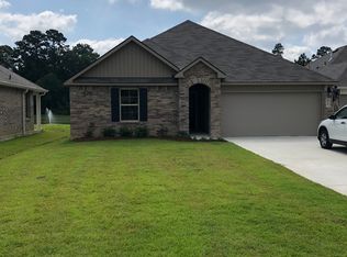 28364 Longfellow Ln, Albany, LA 70711