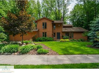 3910 Roxbury Ave, Okemos, MI 48864