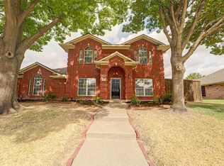 4005 Baywatch Dr, Rowlett, TX 75088