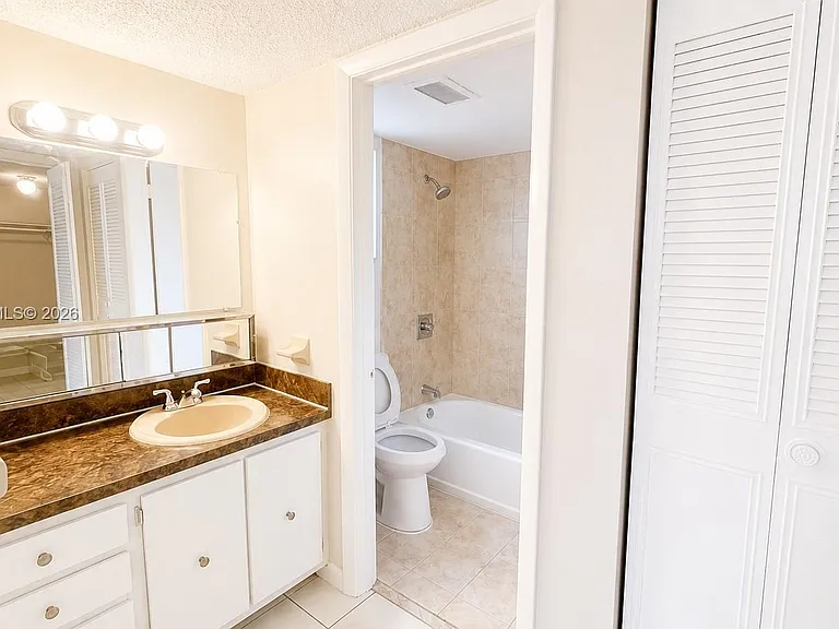 7345 W 4th Ave #402 — Photo 24