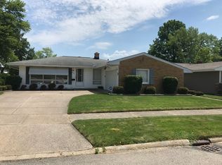 7561 Apollo Dr, Parma, OH