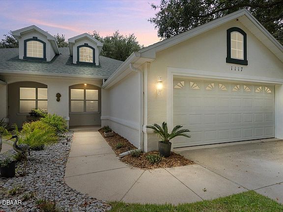 2nd image of 1117 Athlone Way