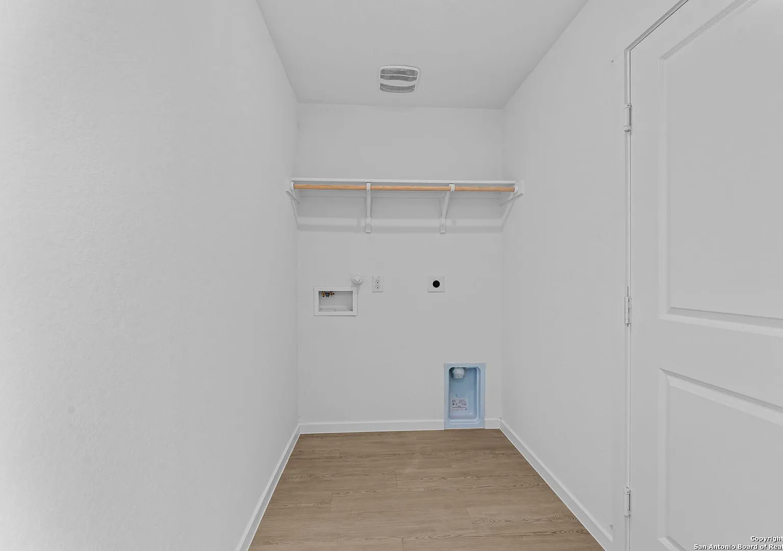 3820 Swift Fox Road - 1 — Photo 4