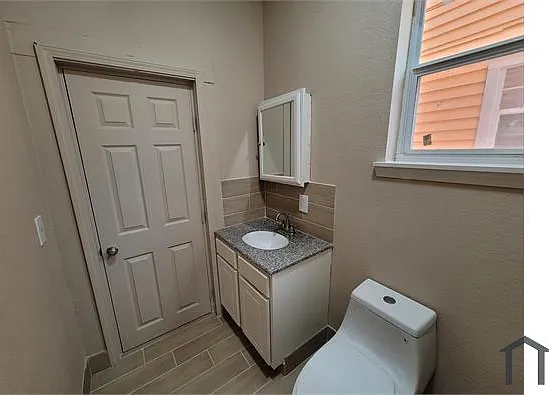 3419 Sealy St #3 — Photo 7